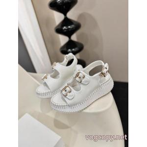セールで破格 激安通販 人気商品2026CHLOEコピー ブランド 通販 安心    サンダル.