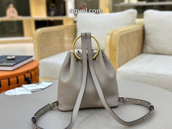 CHLOEブランド 通販 激安    バッグ注目度UP！ カジュアルコーデオシャレ 26ＡＷ美品. 6 